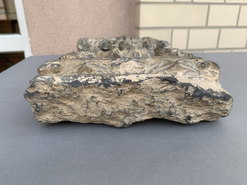 A GREY-SCHIST FRIEZE - 图10