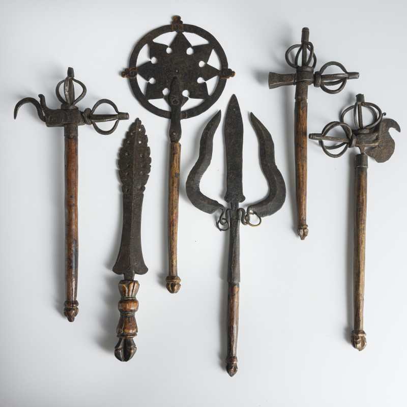 SIX DIFFERENT IRON RITUAL INSTRUMENTS - 图2