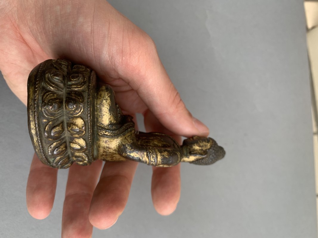 A GILT-COPPER FIGURE OF BUDDHA SHAKYAMUNI - 图7