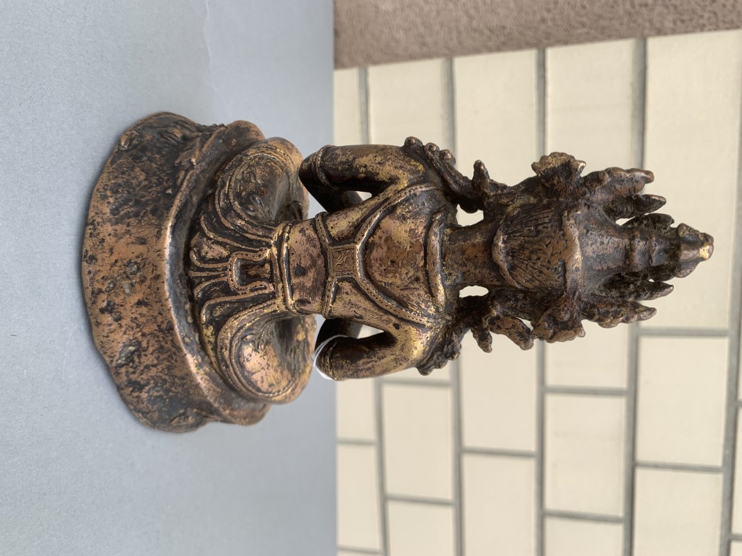 A GILT-BRONZE FIGURE OF VAJRADHARA - 图8