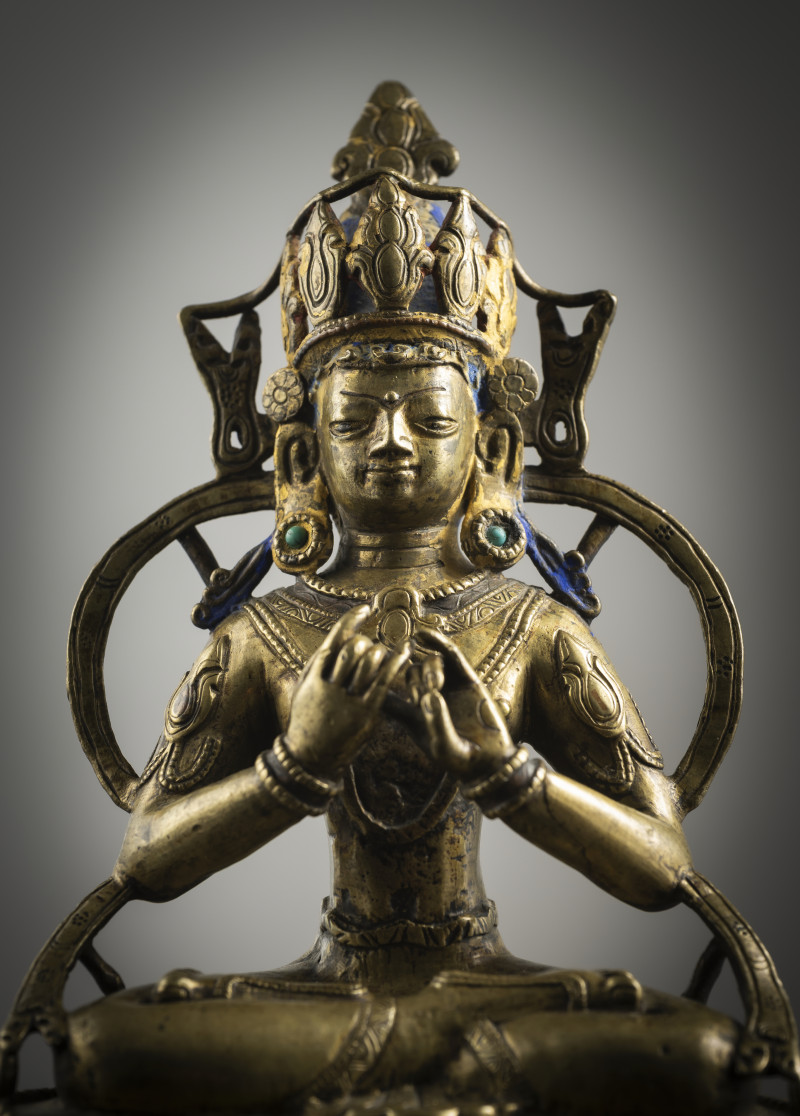 A BRONZE FIGURE OF VAIROCANA - 图3