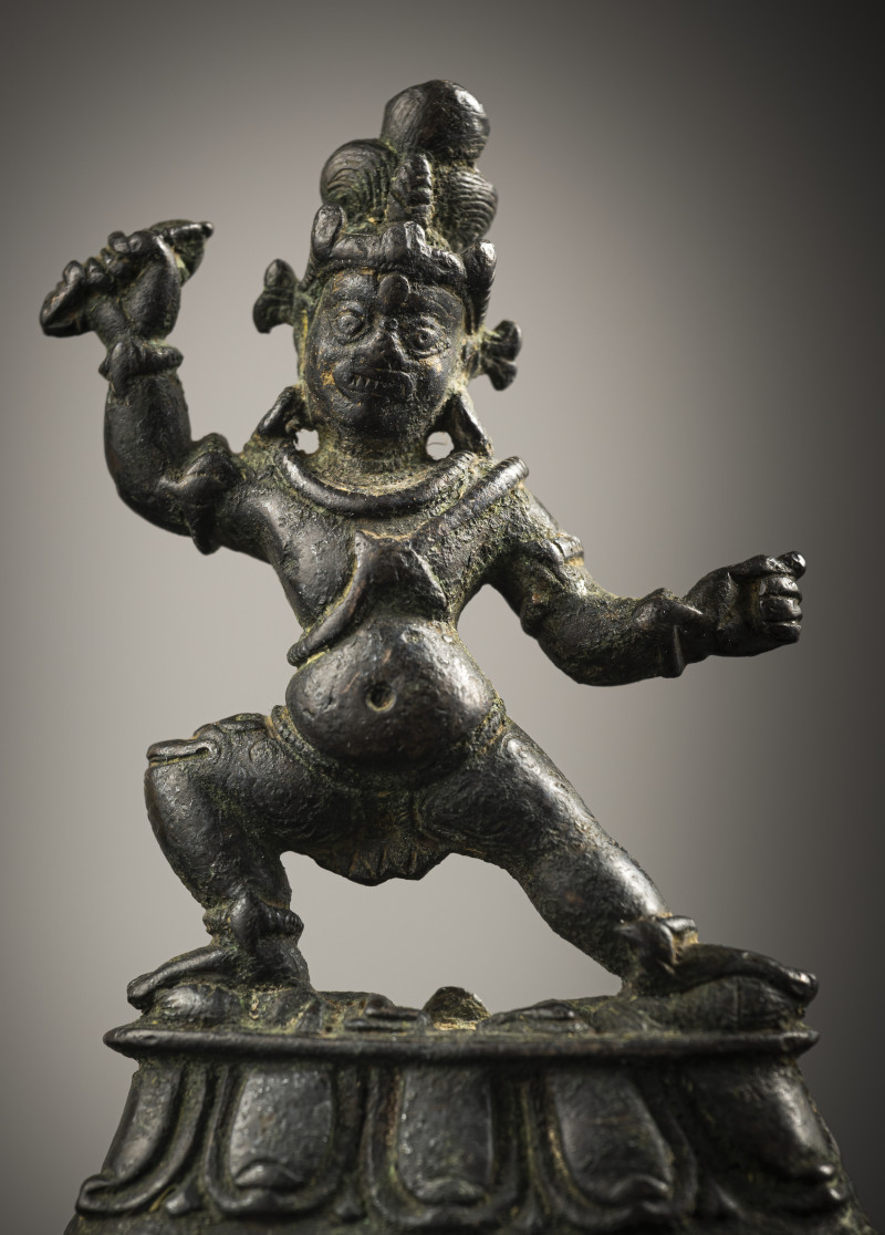 A BRONZE FIGURE OF VAJRAPANI - 图3