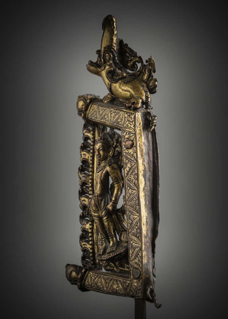 A GILT-COPPER EMBOSSED THRONE SECTION - 图5