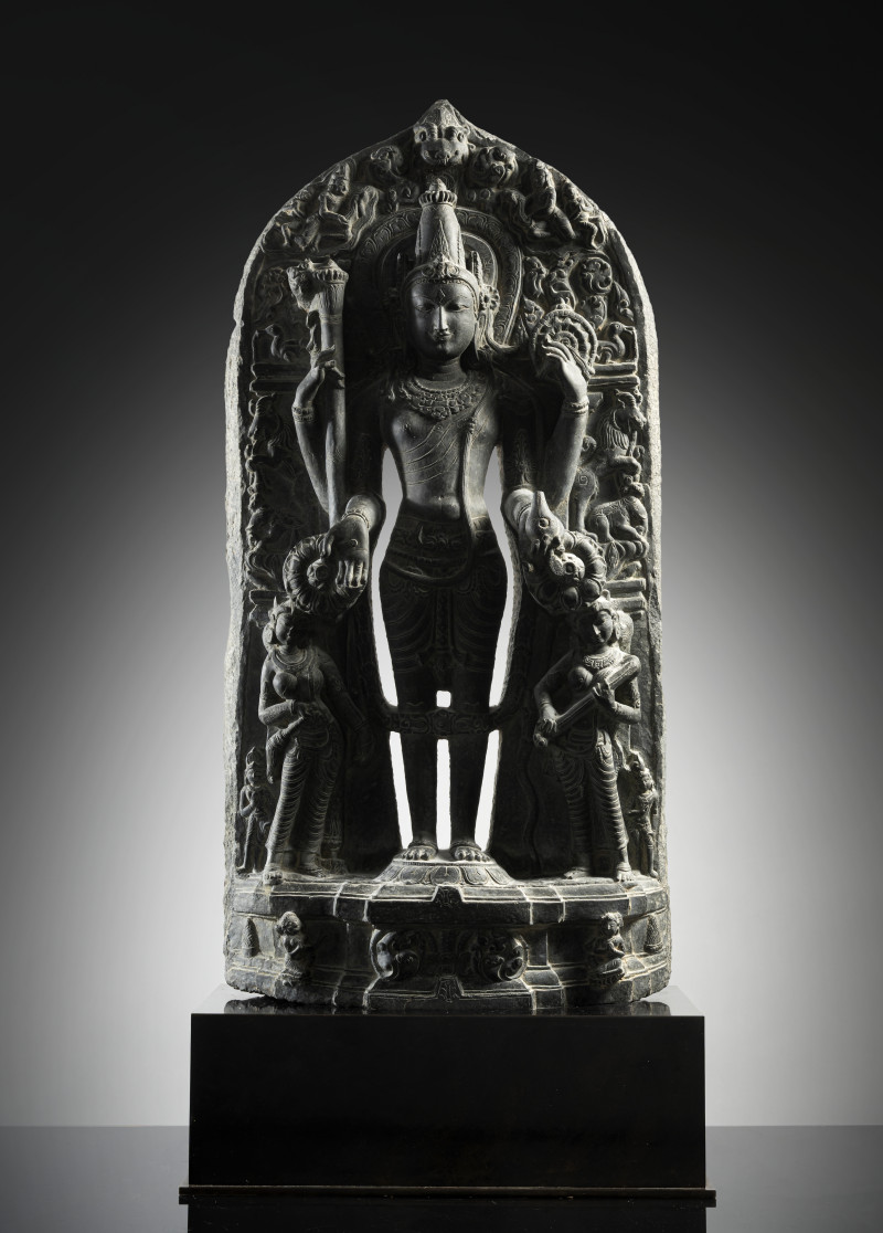 A FINE AND LARGE PHYLLITE STONE STELE DEPICTING VISHNU - 图2