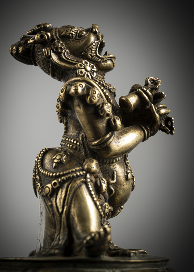 A BRONZE FIGURE OF DHAKA - 图3