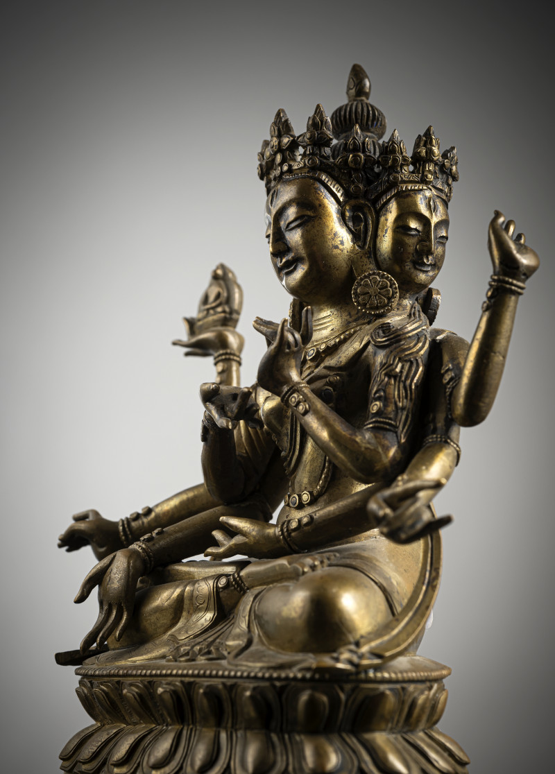 A BRONZE FIGURE OF USHNISHAVIJAYA - 图4