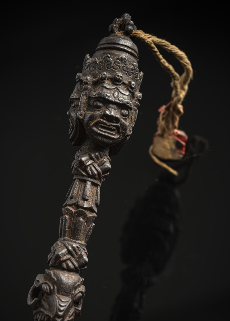 AN IRON RITUAL DAGGER, PHURBU - 图4