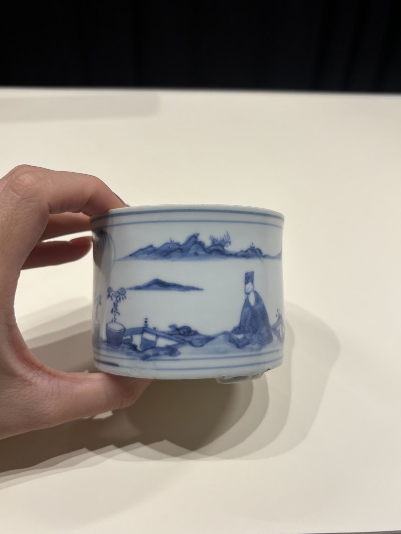 明崇祯 青花陶渊明爱菊图小琴炉 - 图4