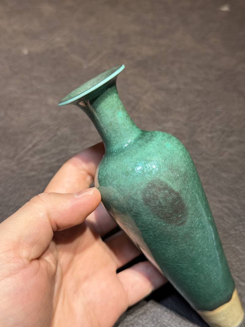 清光绪 苹果绿釉柳叶瓶 - 图7