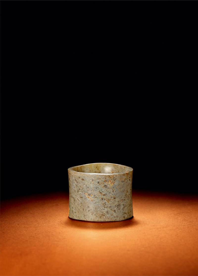 明·玉箍形器