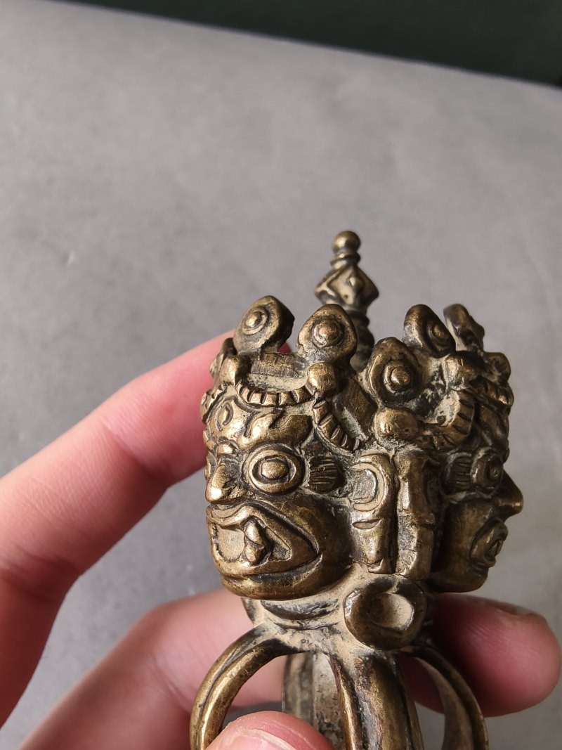 Ritual dagger phurbu made of brass or bronze respectively - 图16