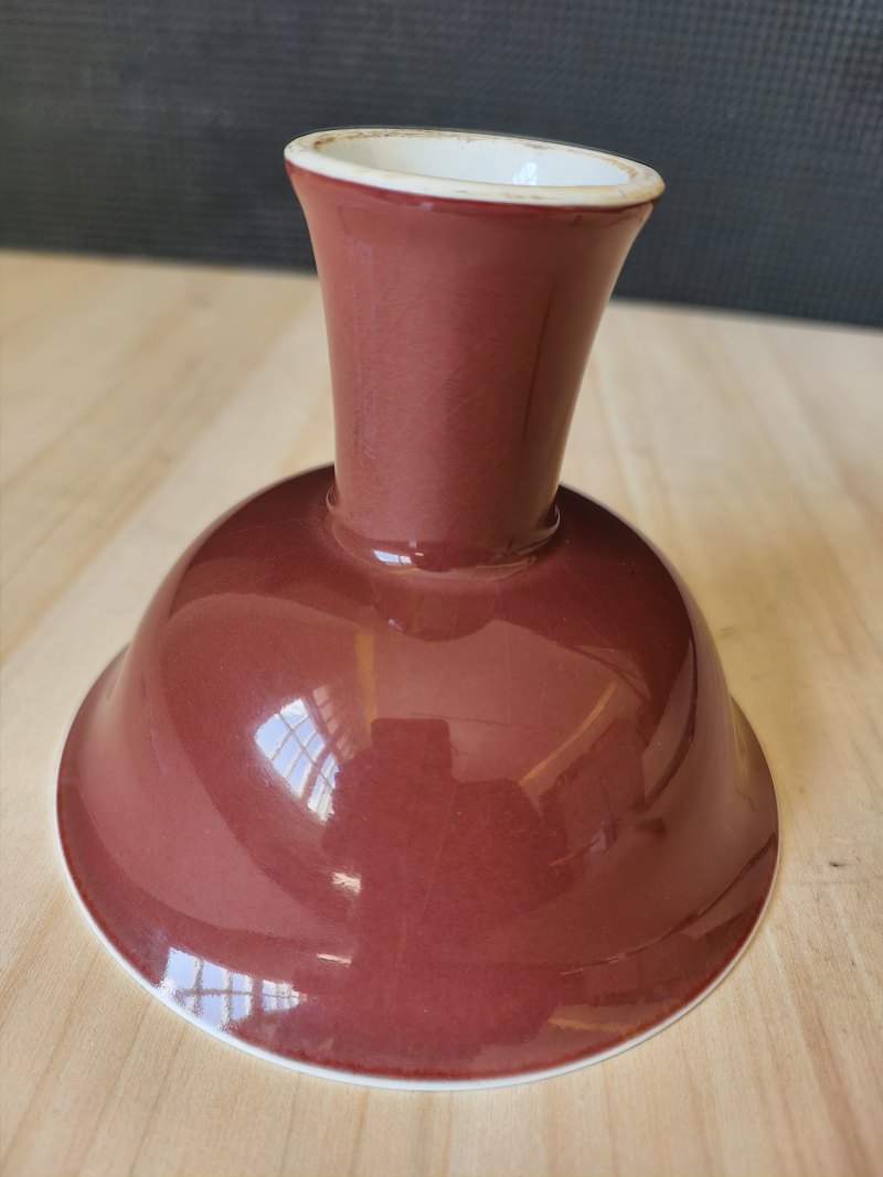 A copper-red glazed porcelain 'stemcup' with anhua decoration of dragons inside - 图16
