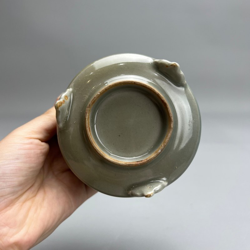 明代 龙泉窑青釉弦纹炉 - 图13