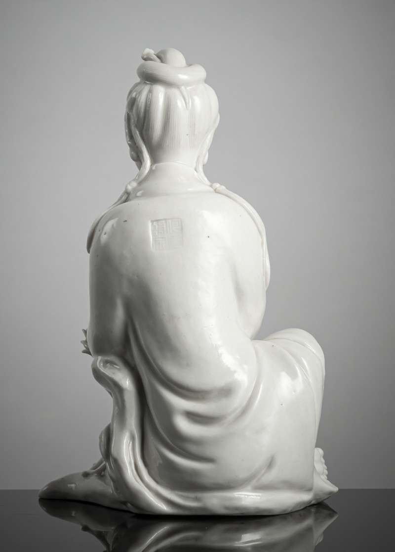 A fine Dehua figure of seated Guanyin - 图2