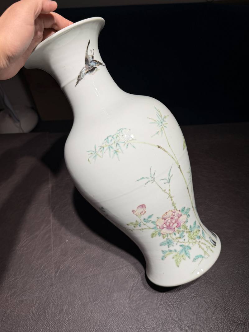 民国 粉彩山石花鸟纹观音尊 - 图7