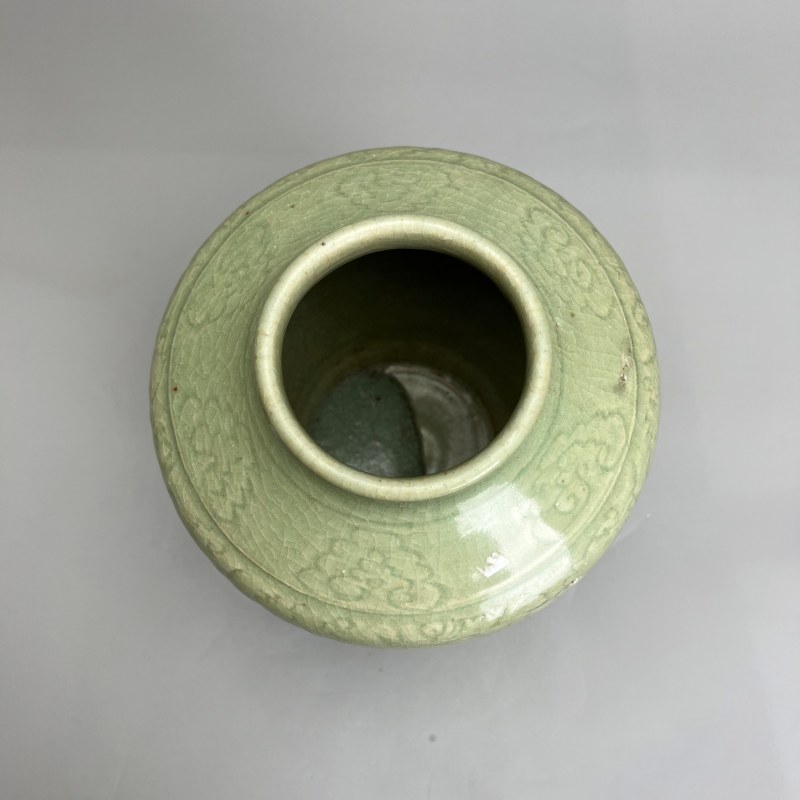 明代 龙泉青釉刻花罐 - 图9