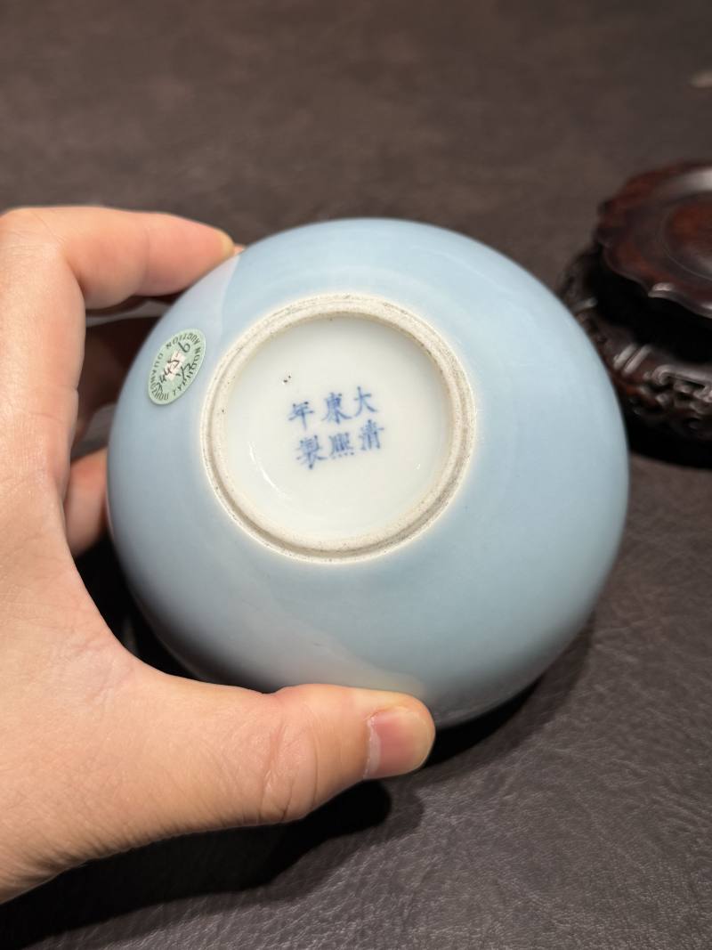民国 天蓝釉苹果尊（配木座） - 图8