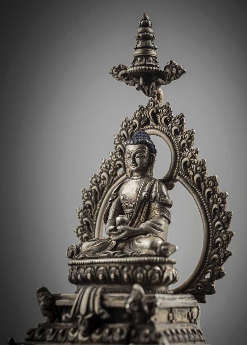 a silver figure of Buddha Shakyamuni - 图4