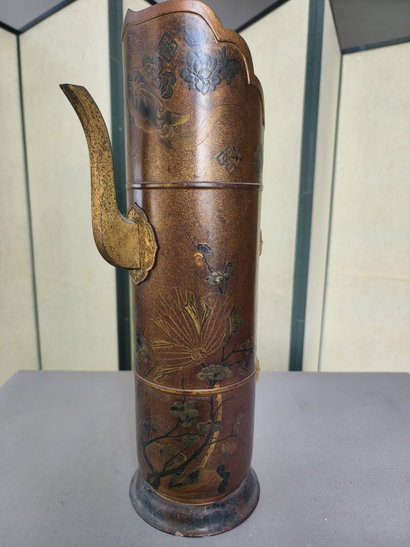 A very rare lacquer and gilt-bronze duomuhu jug with cover - 图20