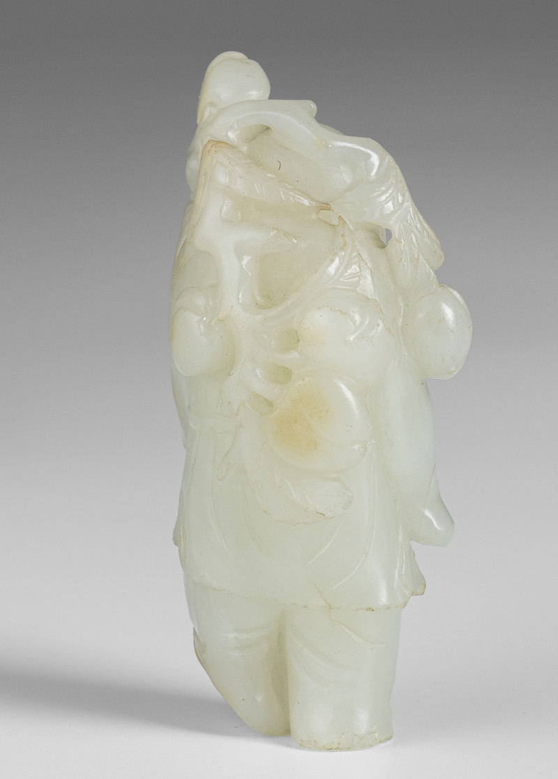 A jade carving of the Shoulao with a peach branch - 图3