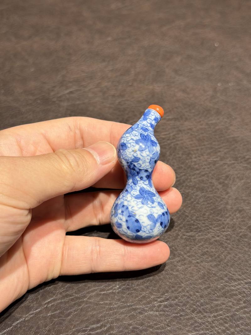 清乾隆 青花瓜瓞绵绵仿生葫芦瓶 - 图9