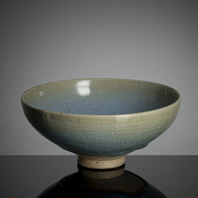 A lavender-blue violet-splashed 'Jun' ware bowl - 图3