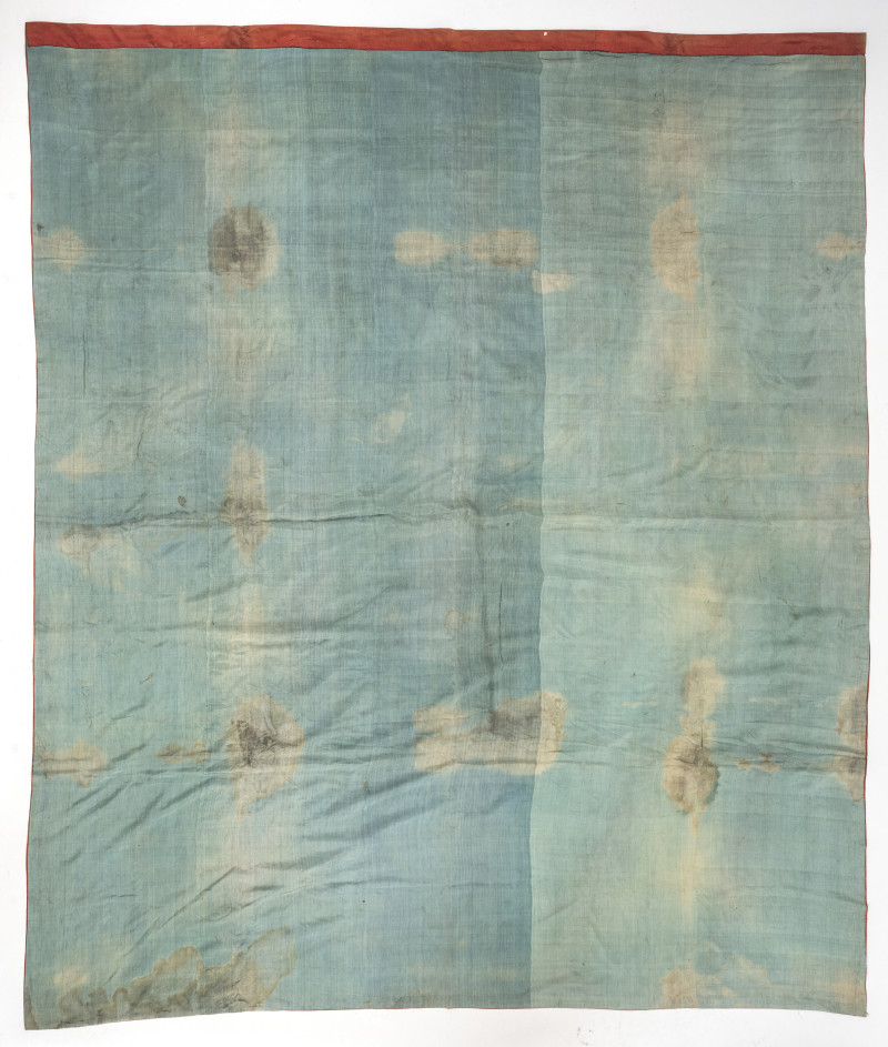 A large figural embroidered silk wall hanging - 图2
