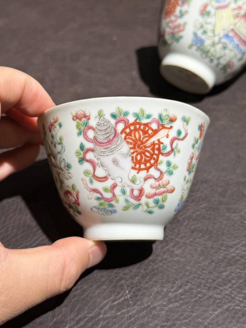 清同治 粉彩八宝杯一对 - 图4