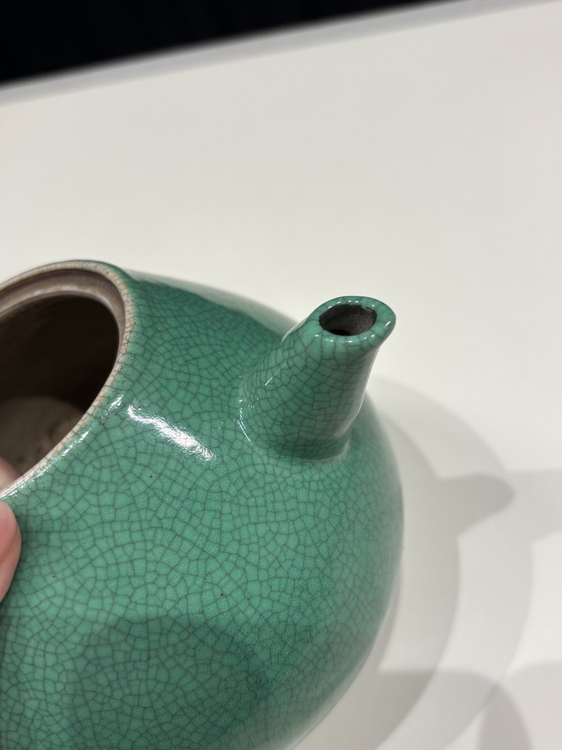 清早期 绿哥釉三足茶壶 - 图9