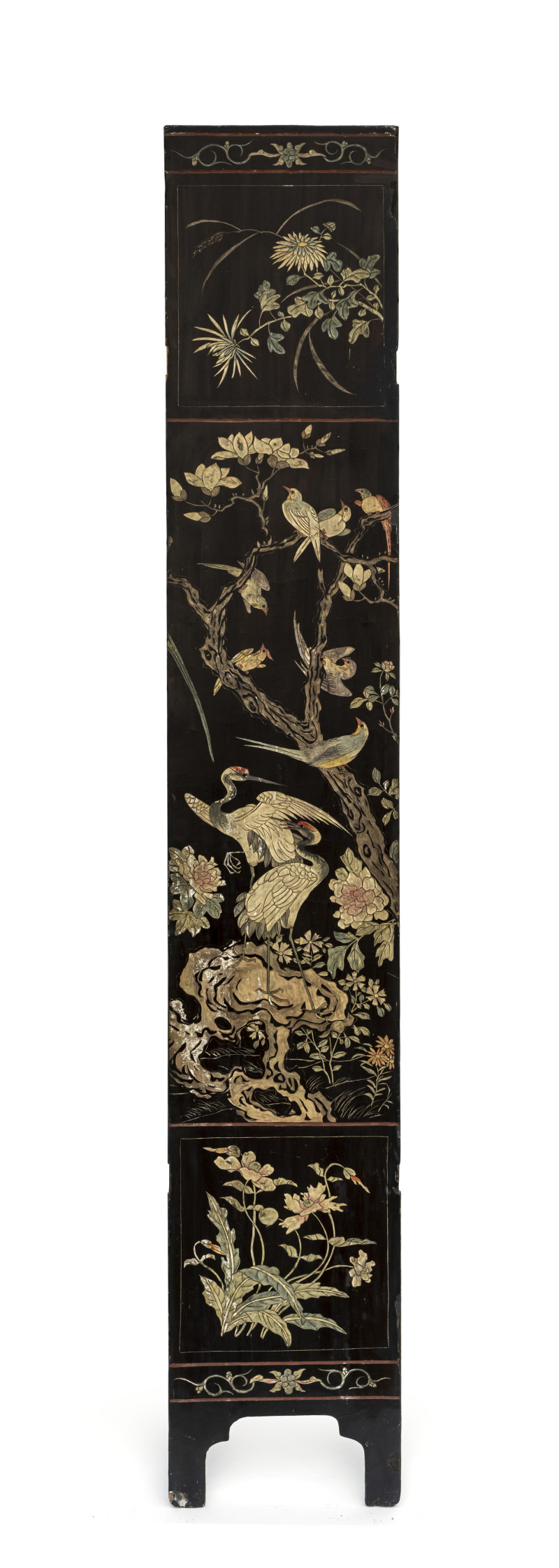 A large twelve-panel coromandel lacquer screen - 图15