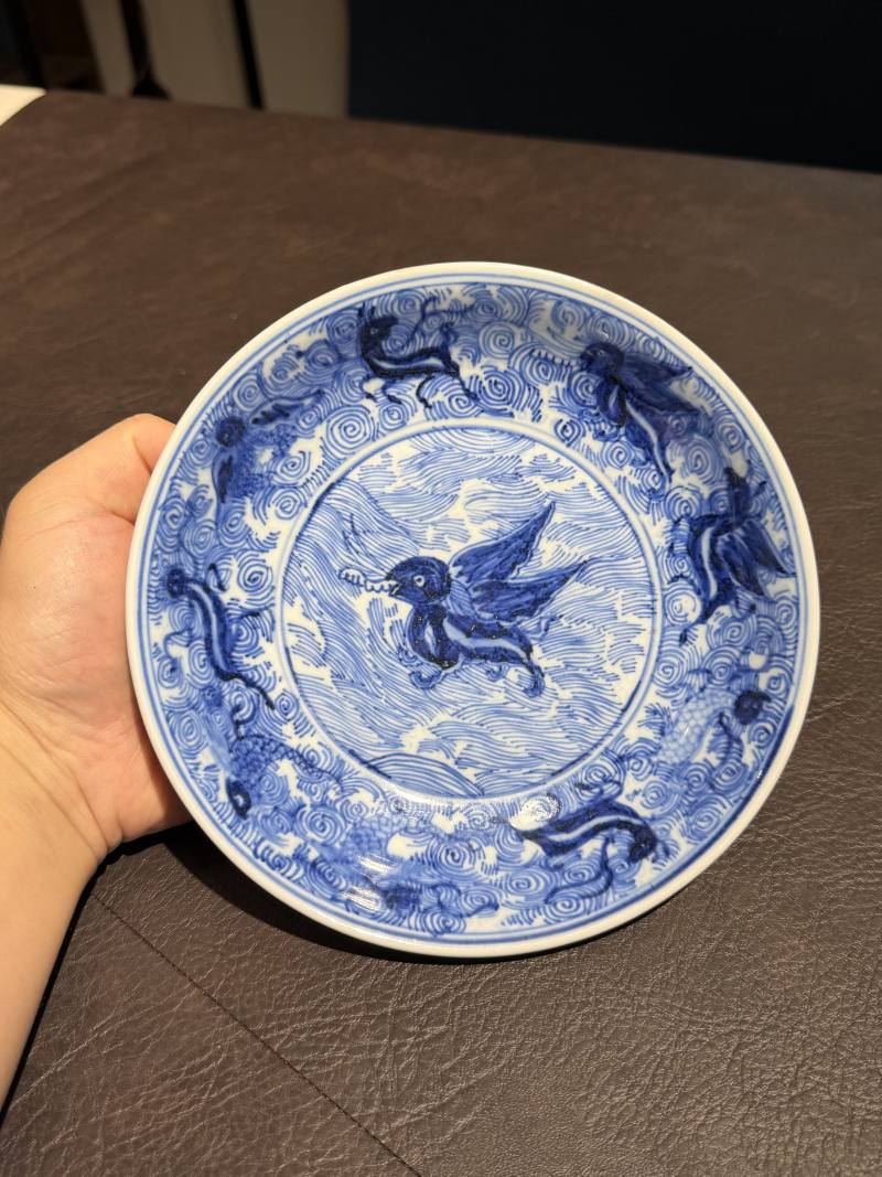 清康熙 仿宣德青花海水瑞兽纹盘 - 图5