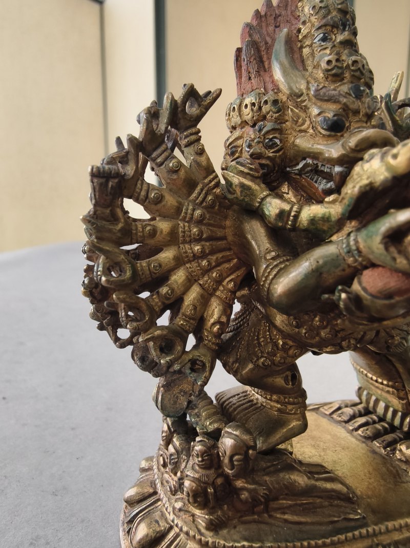 A GILT-BRONZE FIGURE OF VAJRABHAIRAVA - 图22