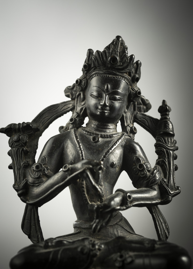 A BRONZE FIGURE OF VAJRASATTVA - 图5