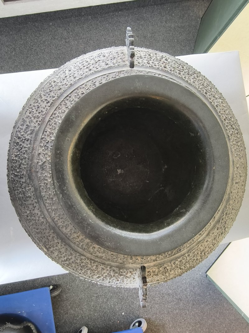 An archaic bronze vessel 'ling' - 图34