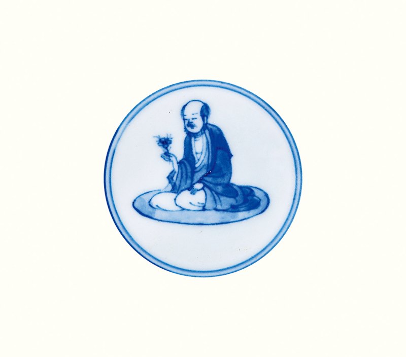 明晚期 青花罗汉诵经图杯 - 图2