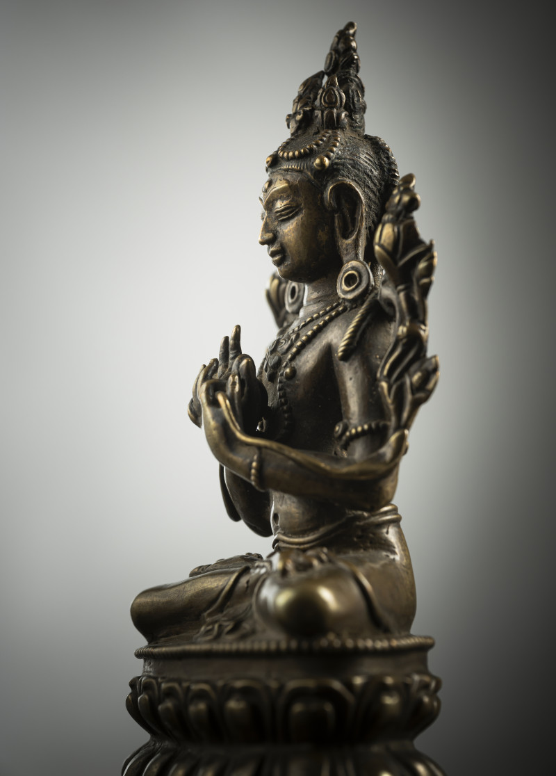 A BRONZE FIGURE OF MANJUSHRI - 图3