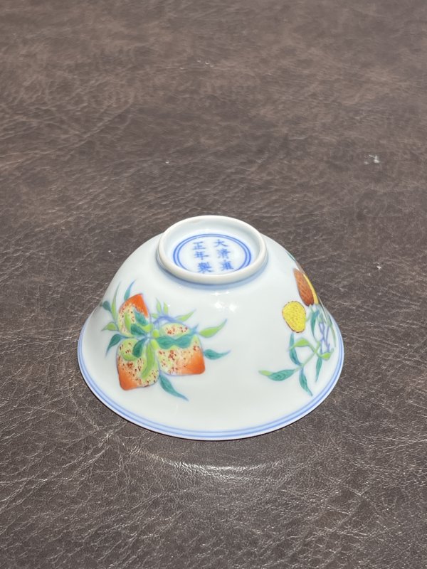 清雍正 斗彩三多纹酒圆 - 图3