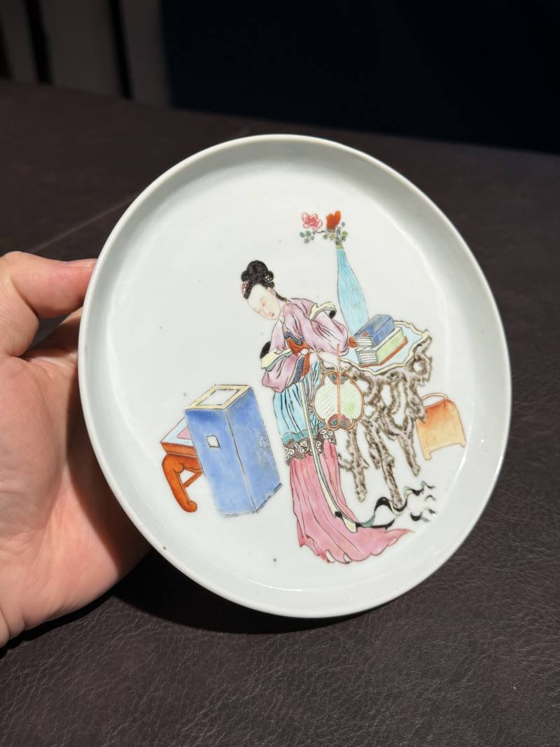 清雍正 粉彩仕女图折沿洗 - 图6
