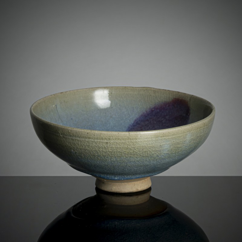 A lavender-blue violet-splashed 'Jun' ware bowl - 图4