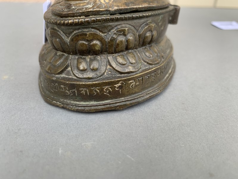 A GILT-COPPER FIGURE OF BUDDHA SHAKYAMUNI - 图12