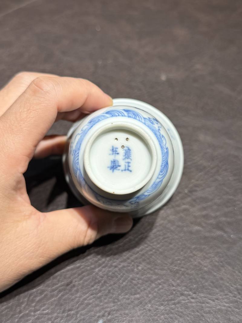 清雍正 青花双龙赶珠纹铃铛杯 - 图26