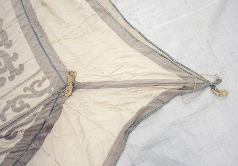 A LARGE APPLIQUÉ COTTON TENT - 图3