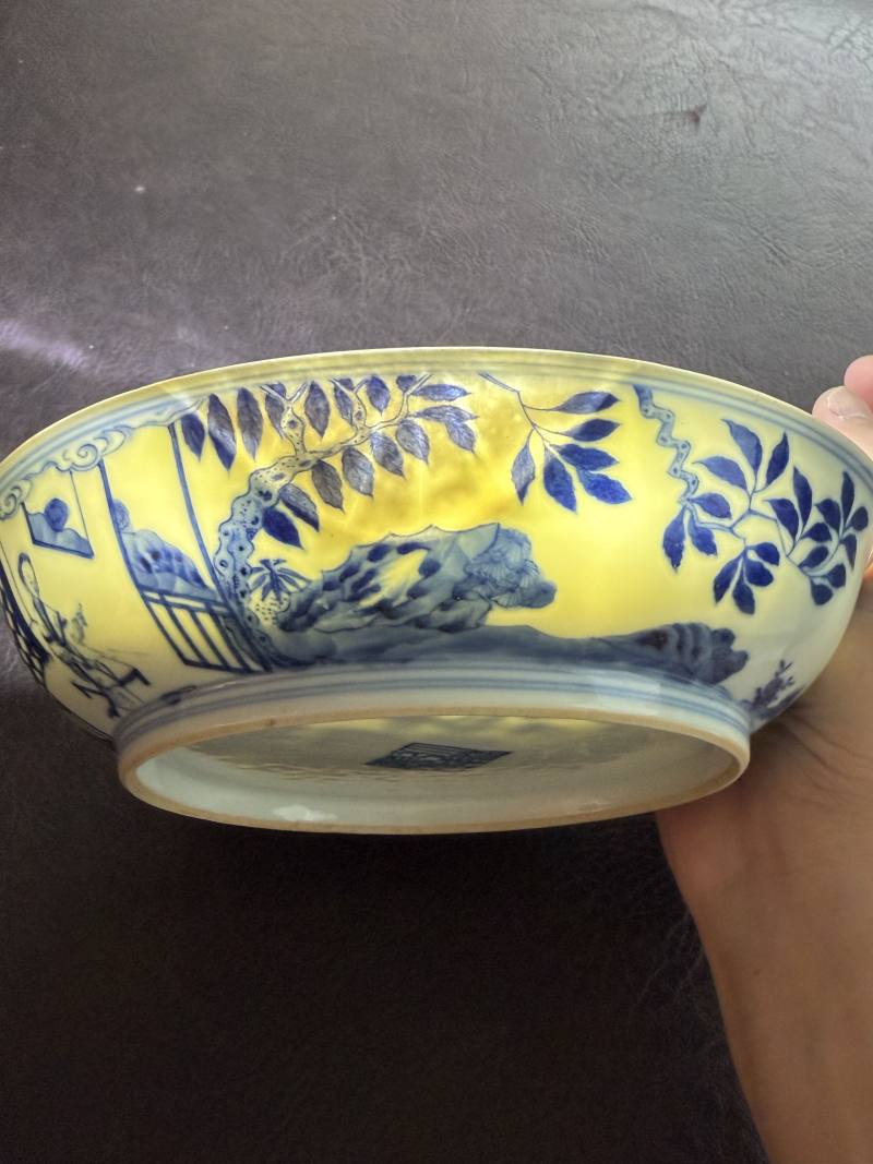 清乾隆 仿宣德青花庭院仕女纹盘 - 图23