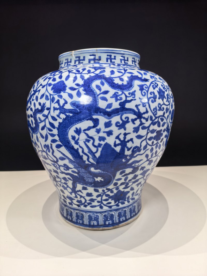 明嘉靖 青花龙纹罐 - 图6