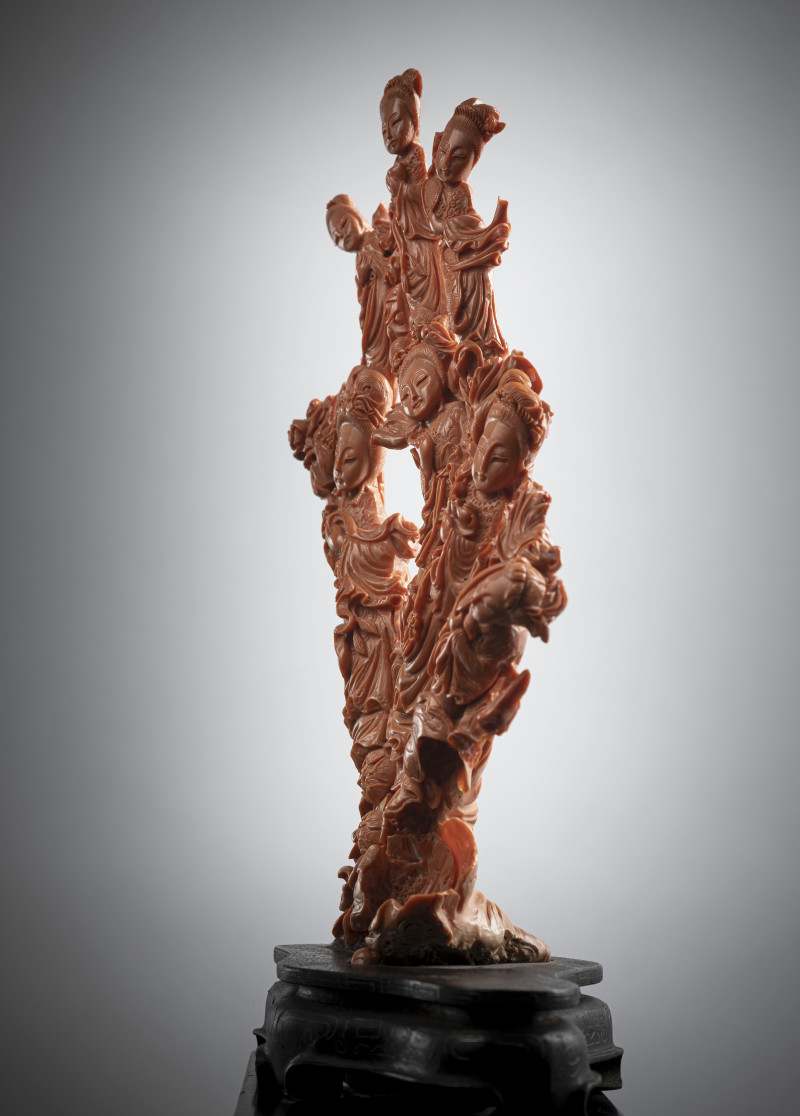 A large coral carving depicting various ladies, partly playing musical instruments - 图4