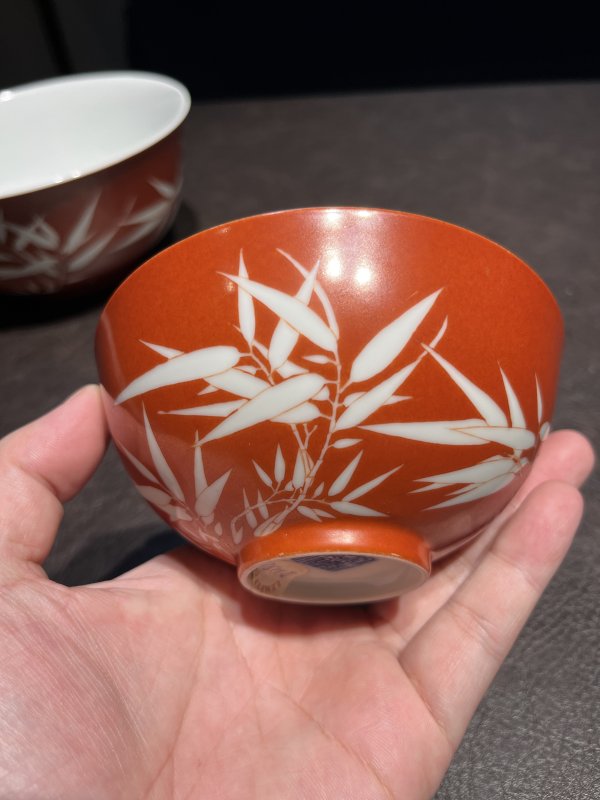 清道光 珊瑚红留白竹纹碗一组两件 - 图8
