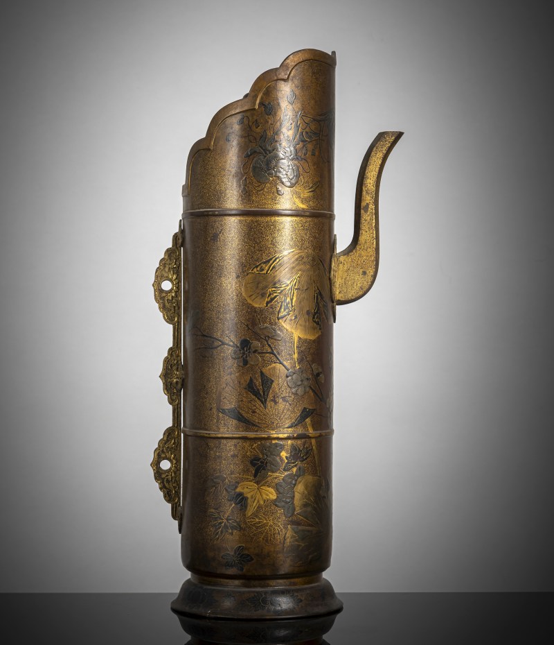 A very rare lacquer and gilt-bronze duomuhu jug with cover