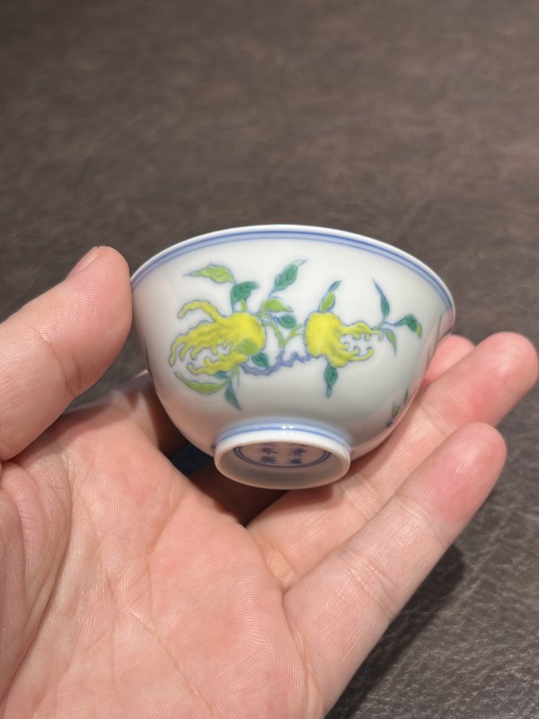 清雍正 斗彩三多纹酒圆 - 图5