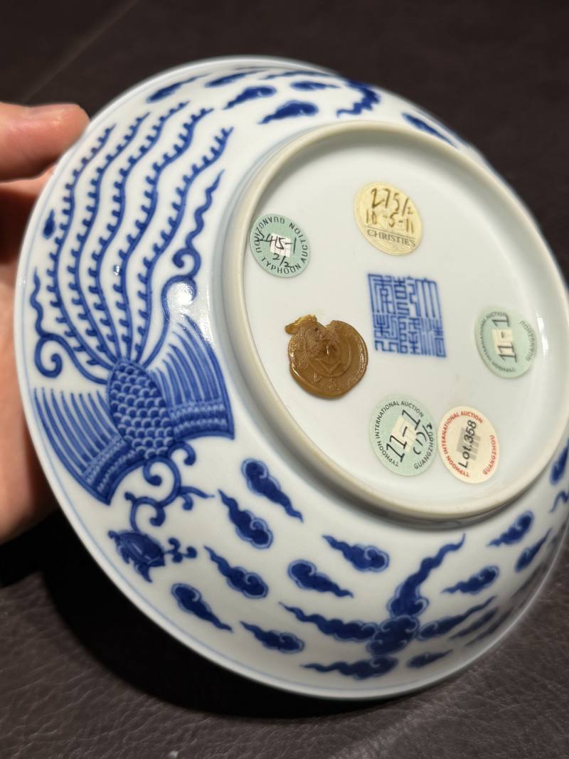 清乾隆 青花对头凤纹盘一对 - 图9
