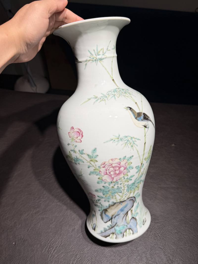 民国 粉彩山石花鸟纹观音尊 - 图4